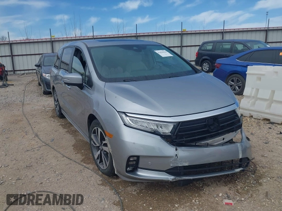 2021 Honda Odyssey Touring with VIN 5FNRL6H8XMB034837, listed as a IAAI auction lot 41856444 with 84,950 mi miles. Bid and sale history available at carsss.com. Image 1.
