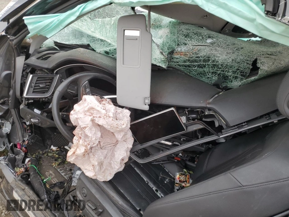 2020 Audi Q5 Premium Plus with VIN WA1E2AFY6L2045210, listed as a Copart auction lot 84829564 with Not provided miles and Non repairable. Bid and sale history available at DreamBid. Image 8.