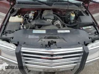 2000 GMC New Sierra 1500 SL with VIN 2GTEC19V1Y1185757, listed as a Copart auction lot 42606995 with 113,635 mi miles and Salvage Title. Bid and sale history available at carsss.com. Image 11.