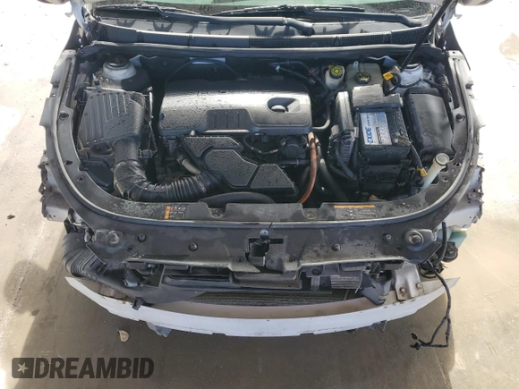 2015 Buick LaCrosse Leather with VIN 1G4GB5GR1FF262329, listed as a Copart auction lot 86830744 with 131,915 mi miles and Salvage Title. Bid and sale history available at DreamBid. Image 11.