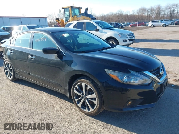 2016 Nissan Altima SR with VIN 1N4AL3AP7GC212210, listed as a IAAI auction lot 41923139 with 26,433 mi miles and . Bid and sale history available at carsss.com. Image 1.