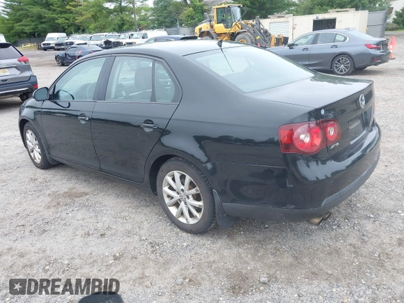 2010 Volkswagen Jetta Limited Edition with VIN 3VWRZ7AJ0AM105047, listed as a IAAI auction lot 42462140 with 199,668 mi miles and . Bid and sale history available at DreamBid. Image 3.