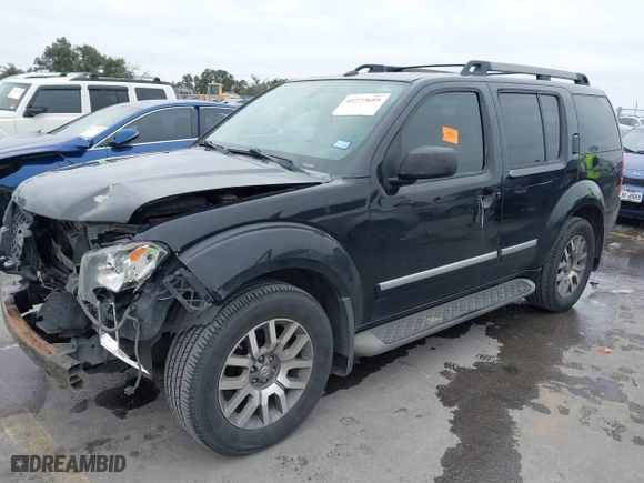 2012 Nissan Pathfinder SV with VIN 5N1AR1NN0CC634556, listed as a IAAI auction lot 41277695 with 197,406 mi miles. Bid and sale history available at carsss.com. Image 2.