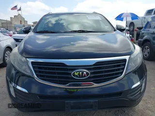 2012 Kia Sportage EX z VIN KNDPC3A22C7185915, wystawiony jako IAAI lot #42392411 z przebiegiem 137 769 mil mil oraz . Historia ofert i sprzedaży dostępna na DreamBid. Obrazek 6.