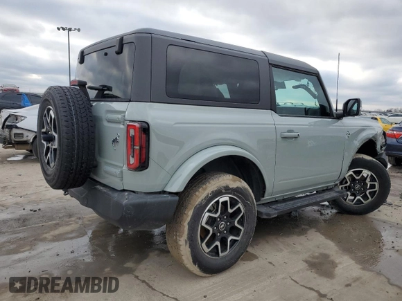2023 Ford Bronco with VIN 1FMDE5AH9PLB38001, listed as a Copart auction lot 88151115 with 15,542 mi miles and Salvage title. Bid and sale history available at DreamBid. Image 3.