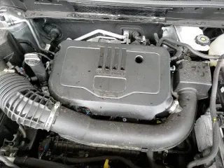 2025 Chevrolet Blazer LT with VIN 3GNKBCR46SS158890, listed as a Copart auction lot 60086485 with 6,590 mi miles and Salvage title. Bid and sale history available at DreamBid. Image 14.