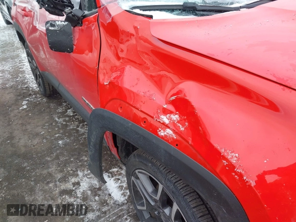 2021 Jeep Renegade Upland with VIN ZACNJDAB1MPM21927, listed as a IAAI auction lot 41636352 with 120,125 mi miles and . Bid and sale history available at DreamBid. Image 6.