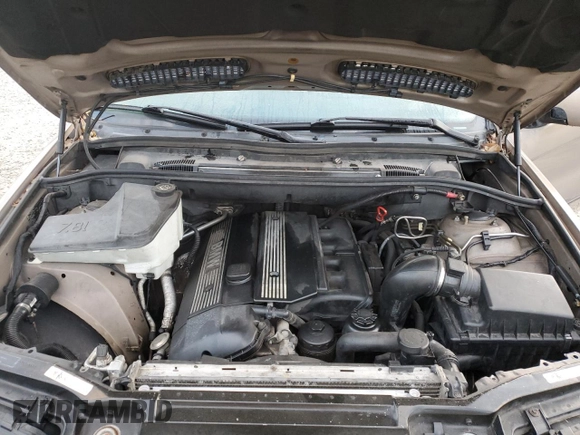 2005 BMW X5 3.0i with VIN 5UXFA13535LY17925, listed as a Copart auction lot 83098944 with 194,951 mi miles and Salvage Title. Bid and sale history available at carsss.com. Image 13.