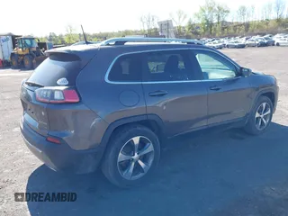 2019 Jeep Cherokee Limited with VIN 1C4PJMDX0KD319579, listed as a IAAI auction lot 42116163 with 94,013 mi miles. Bid and sale history available at carsss.com. Image 4.
