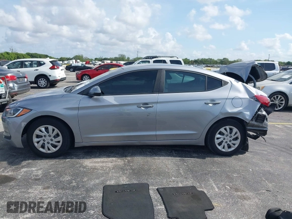 2017 Hyundai Elantra SE z VIN 5NPD74LF6HH126348, wystawiony jako IAAI lot #42362683 z przebiegiem 165 431 mil mil oraz . Historia ofert i sprzedaży dostępna na DreamBid. Obrazek 15.