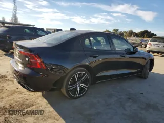 2021 Volvo S60 R-Design with VIN 7JRBR0FM5MG113529, listed as a Copart auction lot 87932845 with 33,639 mi miles and Salvage Title. Bid and sale history available at carsss.com. Image 3.
