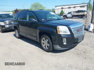2015 GMC Terrain SLE z VIN 2GKFLWEK4F6396677, wystawiony jako IAAI lot #42246771 z przebiegiem 134 445 mil mil oraz . Historia ofert i sprzedaży dostępna na DreamBid. Obrazek 1.