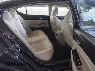 2020 Nissan Altima SV z VIN 1N4BL4DW2LC177972, wystawiony jako Copart lot #58265015 z przebiegiem 57 008 mil mil oraz Szkoda całkowita • Salvage title. Historia ofert i sprzedaży dostępna na DreamBid. Obrazek 6.