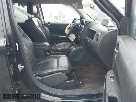 2014 Jeep Patriot Limited with VIN 1C4NJRCBXED503572, listed as a IAAI auction lot 41937793 with 112,015 mi miles. Bid and sale history available at carsss.com. Image 5.