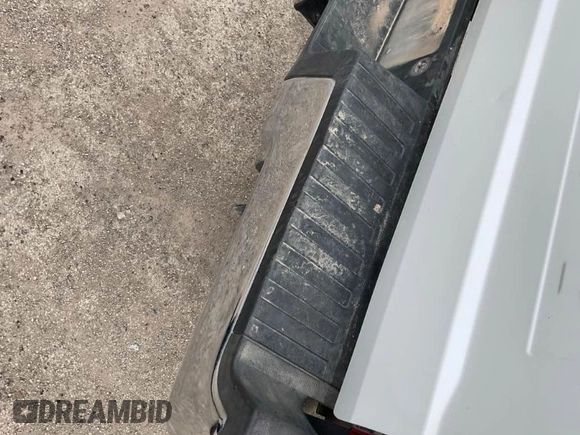 2022 Ford F-250 XL with VIN 1FT7X2B63NEE90693, listed as a IAAI auction lot 42043980 with 87,390 mi miles and . Bid and sale history available at DreamBid. Image 1.