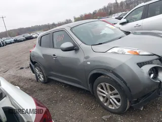 2011 Nissan Juke SL with VIN JN8AF5MV6BT007384, listed as a IAAI auction lot 42025909 with 202,840 mi miles. Bid and sale history available at carsss.com. Image 13.