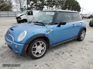2004 MINI Cooper Hardtop S with VIN WMWRE33444TD83440, listed as a Copart auction lot 86476634 with 158,830 mi miles and Salvage Title. Bid and sale history available at carsss.com. Image 1.