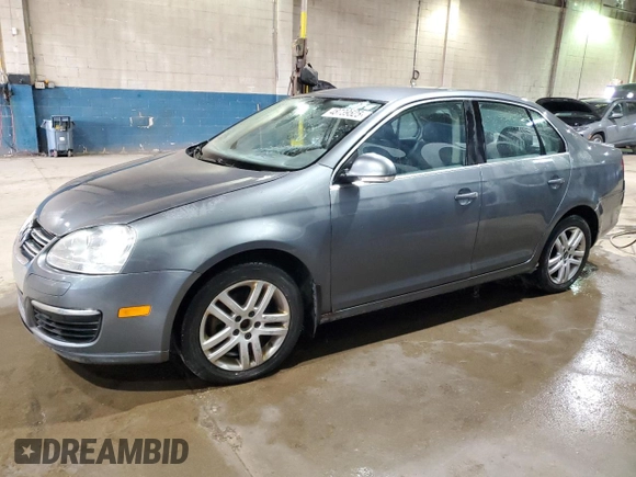 2010 Volkswagen Jetta TDI z VIN 3VWAL7AJ1AM128254, wystawiony jako Copart lot #48739525 z przebiegiem 164 823 mil mil oraz Czysty tytuł • Clean title. Historia ofert i sprzedaży dostępna na DreamBid. Obrazek 1.