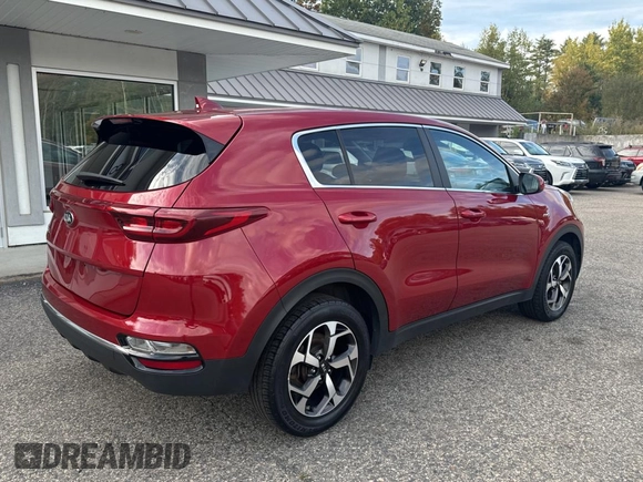 2021 Kia Sportage LX z VIN KNDPMCAC0M7906613, wystawiony jako Copart lot #75019704 z przebiegiem 183 811 mil mil oraz Czysty tytuł • Clean title. Historia ofert i sprzedaży dostępna na DreamBid. Obrazek 4.