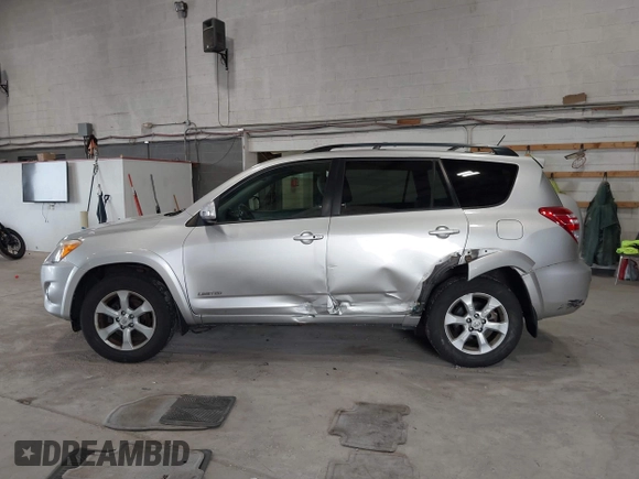 2011 Toyota RAV4 Limited with VIN 2T3DF4DVXBW153657, listed as a IAAI auction lot 42499240 with 116,140 mi miles and . Bid and sale history available at DreamBid. Image 14.