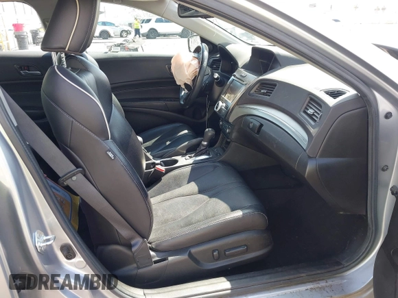2022 Acura ILX Premium with VIN 19UDE2F71NA000854, listed as a IAAI auction lot 42038887 with 52,031 mi miles and . Bid and sale history available at DreamBid. Image 5.