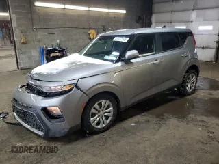 2022 Kia Soul LX with VIN KNDJ23AU9N7837961, listed as a Copart auction lot 43107585 with 34,027 mi miles and Non Repairable. Bid and sale history available at carsss.com. Image 1.