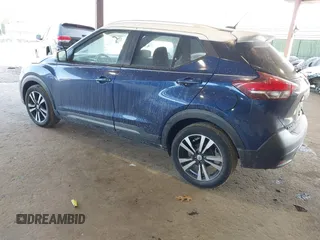 2019 Nissan Kicks SV z VIN 3N1CP5CU9KL518895, wystawiony jako IAAI lot #41341193 z przebiegiem 42 971 mil mil oraz . Historia ofert i sprzedaży dostępna na DreamBid. Obrazek 3.