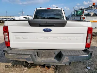 2020 Ford F-350 XL z VIN 1FT8W3DTXLEE25949, wystawiony jako Copart lot #57094825 z przebiegiem 391 226 mil mil oraz Czysty tytuł • Clean title. Historia ofert i sprzedaży dostępna na DreamBid. Obrazek 6.