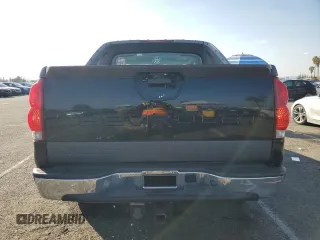 2006 Chevrolet Avalanche Z71 with VIN 3GNEK12Z26G243936, listed as a Copart auction lot 89302025 with 79,905 mi miles and Salvage Title. Bid and sale history available at carsss.com. Image 6.