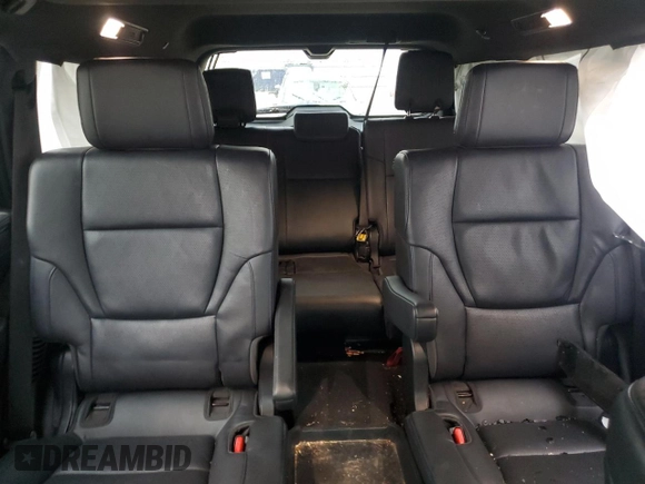 2024 Toyota Sequoia SR5 with VIN 7SVAAAAA7RX003132, listed as a Copart auction lot 44056145 with 20,510 mi miles and Salvage Title. Bid and sale history available at carsss.com. Image 10.