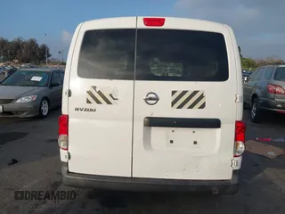 2015 Nissan NV200 S with VIN 3N6CM0KNXFK730491, listed as a IAAI auction lot 41210001 with Not provided miles and . Bid and sale history available at DreamBid. Image 16.