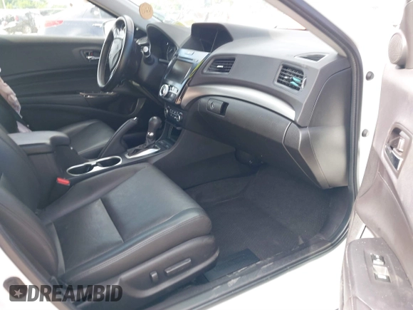 2016 Acura ILX Premium with VIN 19UDE2F77GA000859, listed as a IAAI auction lot 39630610 with 91,576 mi miles and . Bid and sale history available at DreamBid. Image 5.
