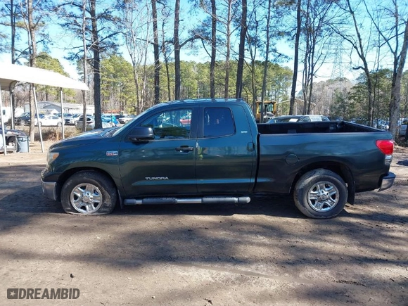 2007 Toyota Tundra SR5 with VIN 5TFBV54107X019451, listed as a IAAI auction lot 41646945 with 94,353 mi miles. Bid and sale history available at carsss.com. Image 15.