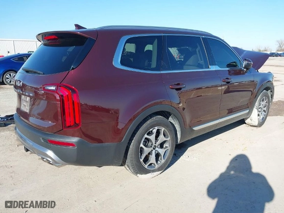 2022 Kia Telluride EX with VIN 5XYP34HC8NG265696, listed as a IAAI auction lot 41143063 with 1 mi miles. Bid and sale history available at carsss.com. Image 4.