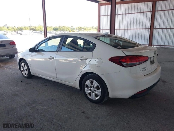 2018 Kia Forte LX with VIN 3KPFK4A74JE168739, listed as a IAAI auction lot 42035326 with 129,415 mi miles. Bid and sale history available at carsss.com. Image 3.