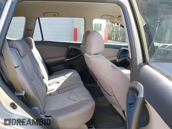 2008 Toyota RAV4 with VIN JTMZD33V786061312, listed as a IAAI auction lot 41995232 with 103,078 mi miles. Bid and sale history available at carsss.com. Image 8.
