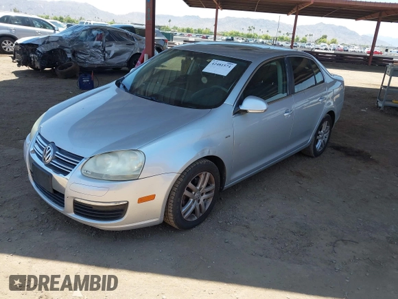 2007 Volkswagen Jetta Wolfsburg Edition with VIN 3VWEF71K67M141186, listed as a IAAI auction lot 42481574 with 199,744 mi miles and . Bid and sale history available at DreamBid. Image 2.