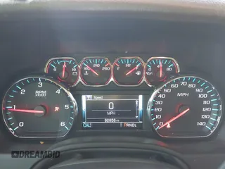 2019 Chevrolet Tahoe LT z VIN 1GNSCBKC9KR102552, wystawiony jako IAAI lot #41792517 z przebiegiem 92 856 mil mil oraz . Historia ofert i sprzedaży dostępna na DreamBid. Obrazek 7.