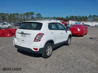 2018 Chevrolet Trax LS with VIN 3GNCJNSB7JL419819, listed as a IAAI auction lot 41762457 with 36,009 mi miles. Bid and sale history available at carsss.com. Image 4.