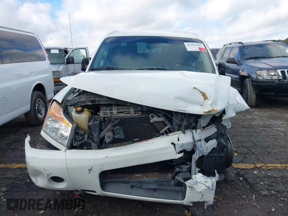 2013 Nissan Titan SE with VIN 1N6BA0CH5DN312683, listed as a IAAI auction lot 41209442 with 83,976 mi miles. Bid and sale history available at carsss.com. Image 12.