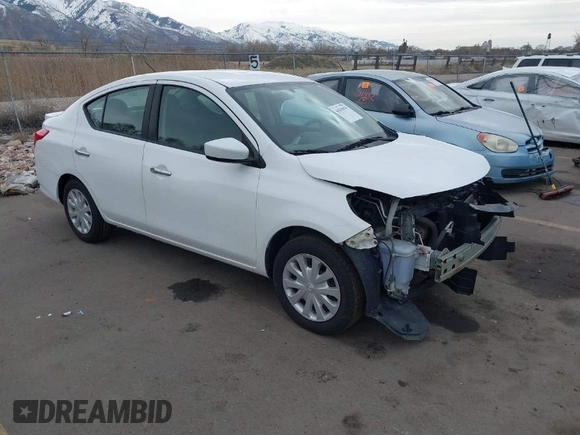 2016 Nissan Versa S with VIN 3N1CN7APXGL808164, listed as a IAAI auction lot 41815979 with 169,000 mi miles. Bid and sale history available at carsss.com. Image 1.
