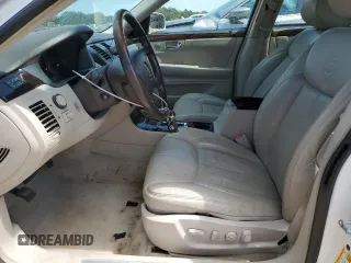 2008 Cadillac DTS 1SE z VIN 1G6KD57998U155183, wystawiony jako Copart lot #70440454 z przebiegiem 189 712 mil mil oraz Szkoda całkowita • Salvage title. Historia ofert i sprzedaży dostępna na DreamBid. Obrazek 7.