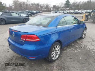 2012 Volkswagen Eos Komfort with VIN WVWBW7AHXCV017349, listed as a IAAI auction lot 42021868 with 180,866 mi miles and . Bid and sale history available at DreamBid. Image 4.