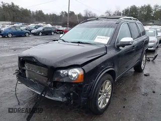 2008 Volvo XC90 V8 with VIN YV4CZ852281449159, listed as a IAAI auction lot 41665173 with 204,715 mi miles. Bid and sale history available at carsss.com. Image 2.