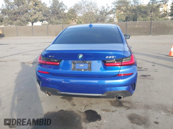 2019 BMW 3 Series 330i xDrive with VIN WBA5R7C50KAE82705, listed as a IAAI auction lot 41233898 with 69,505 mi miles. Bid and sale history available at carsss.com. Image 17.