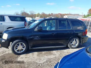 2006 GMC Envoy Denali with VIN 1GKET63M462257064, listed as a IAAI auction lot 40793921 with 179,304 mi miles. Bid and sale history available at carsss.com. Image 15.