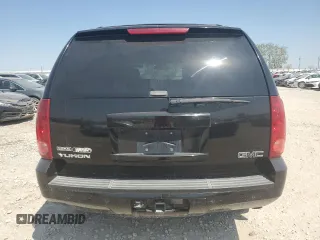 2007 GMC Yukon SLE z VIN 1GKFK13087J321959, wystawiony jako Copart lot #48237705 z przebiegiem 236 802 mil mil oraz Czysty tytuł • Clean title. Historia ofert i sprzedaży dostępna na DreamBid. Obrazek 6.