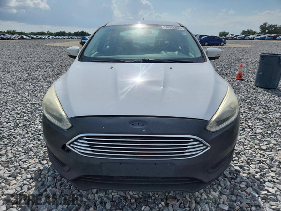 2015 Ford Focus SE with VIN 1FADP3F26FL276350, listed as a Copart auction lot 58828865 with 110,548 mi miles and Clean title. Bid and sale history available at DreamBid. Image 5.