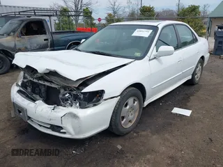 2001 Honda Accord EX z VIN 1HGCG16551A053095, wystawiony jako IAAI lot #41892751 z przebiegiem Nie podano mil oraz . Historia ofert i sprzedaży dostępna na DreamBid. Obrazek 2.