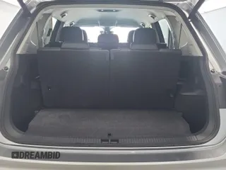 2024 Volkswagen Tiguan SE with VIN 3VV3B7AX5RM107374, listed as a IAAI auction lot 42845196 with 24,195 mi miles and . Bid and sale history available at DreamBid. Image 15.